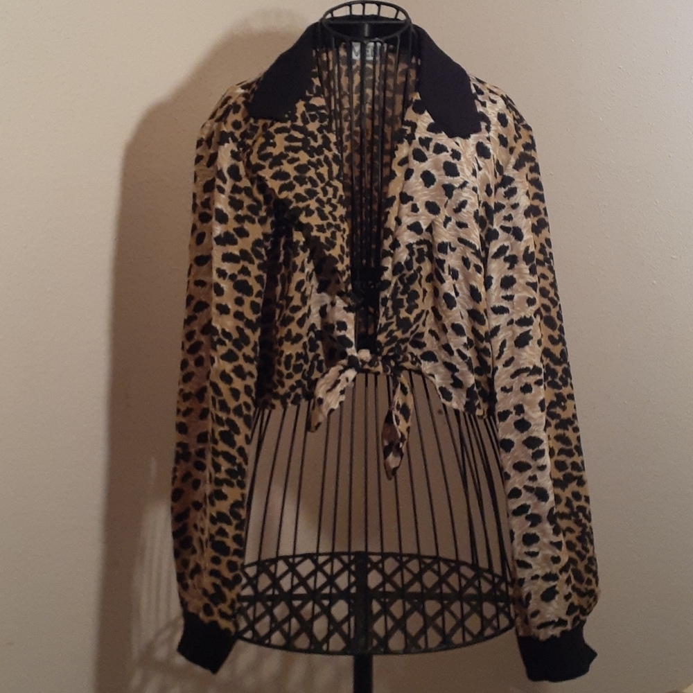 Vintage leapard top